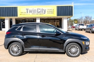 2021 Hyundai Kona SEL  2.0 L Automatic